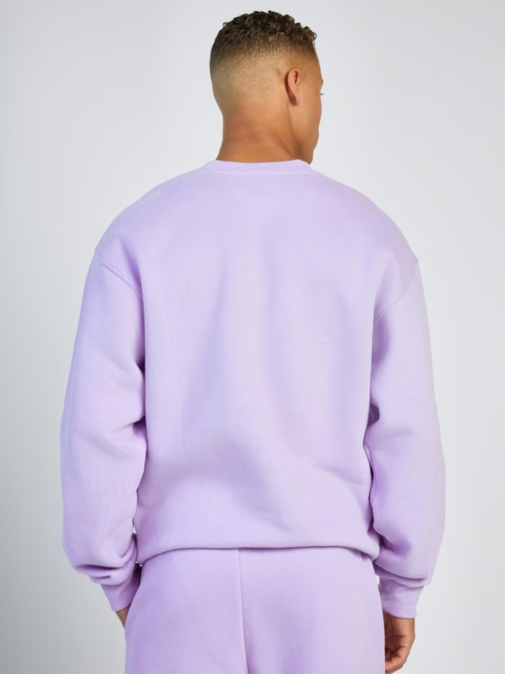 Comfrt Pastel Lavender Crewneck Sweatshirt Size XS - Picture 3 of 4